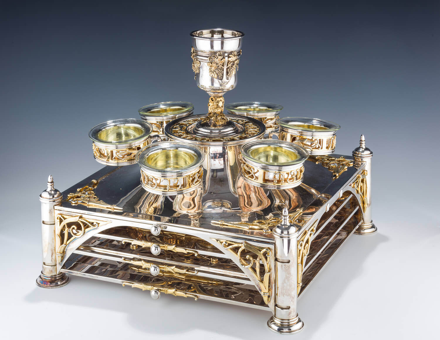 160. A SILVER PLATED SEDER EQUIPAGE BY DUDIK SWED