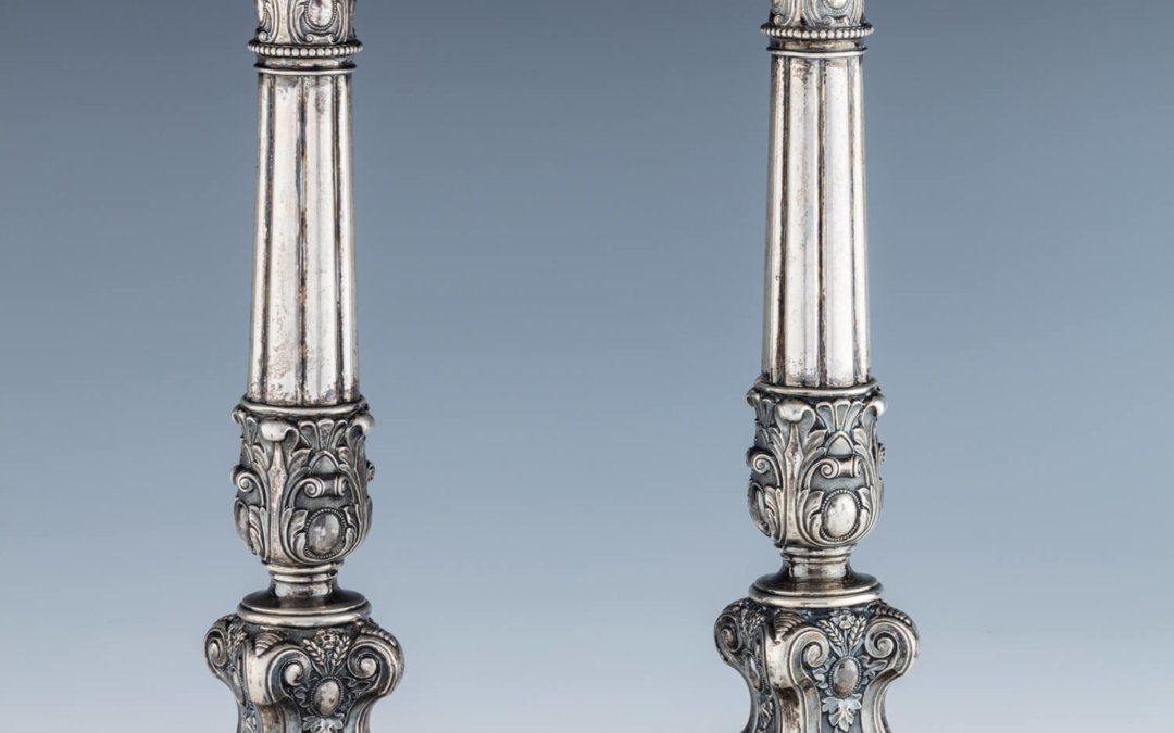 025. A PAIR OF LARGE SILVER CANDLESTICKS
