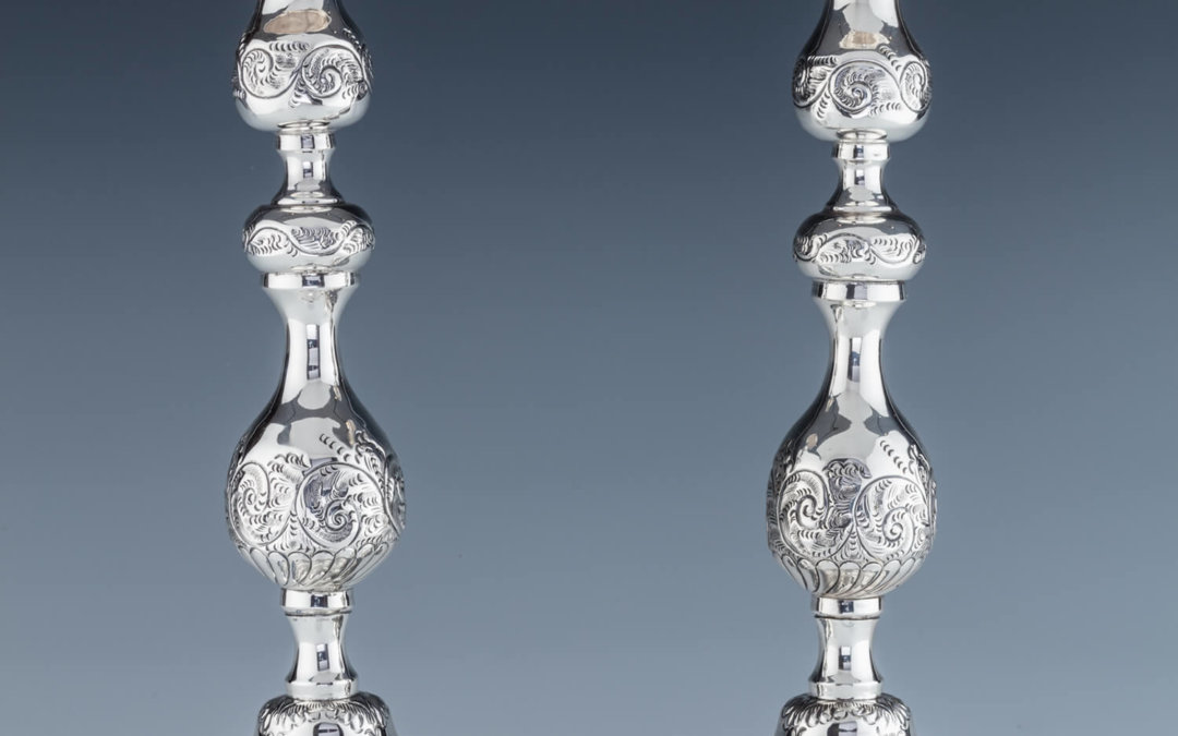 024. A MONUMENTAL PAIR OF STERLING SILVER SABBATH CANDLESTICKS BY MOSHE RUBIN