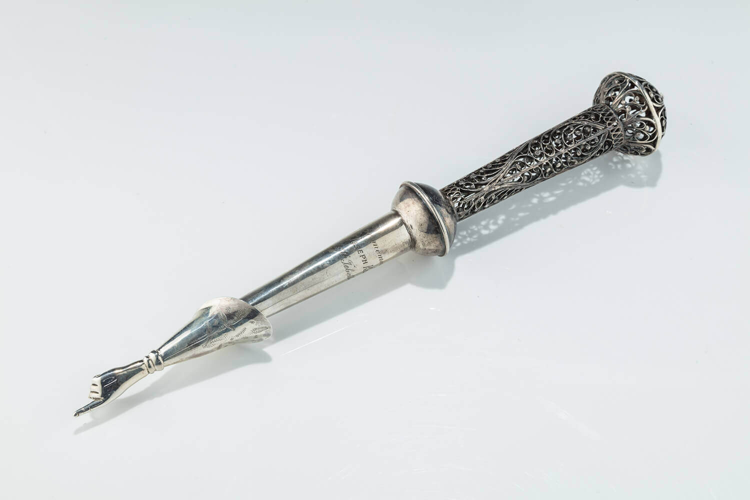 001. A LARGE SILVER AND FILIGREE TORAH POINTER