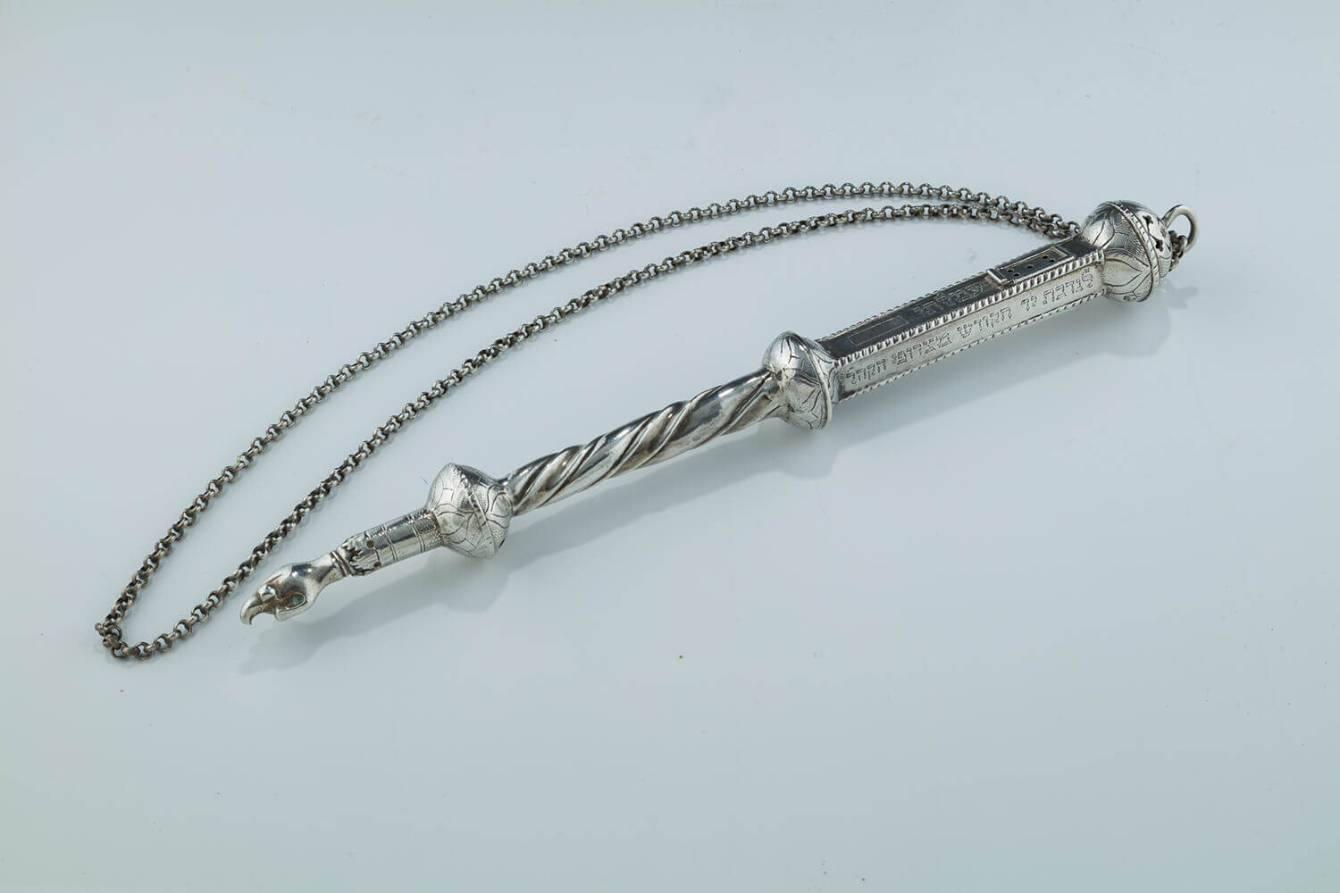 078. A RARE AND IMPORTANT SILVER TORAH POINTER