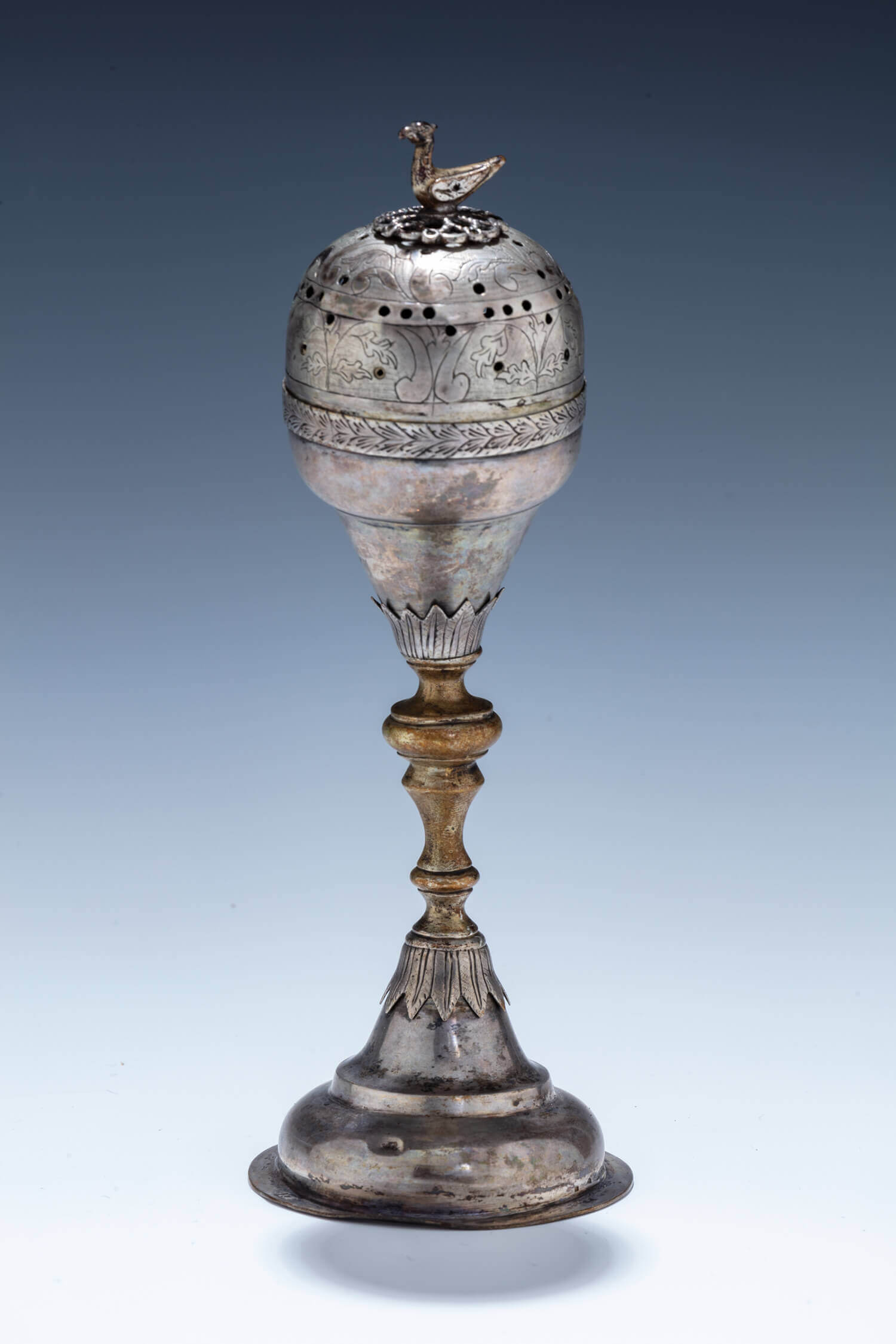 101. AN EARLY SILVER FRUIT FORM SPICE CONTAINER